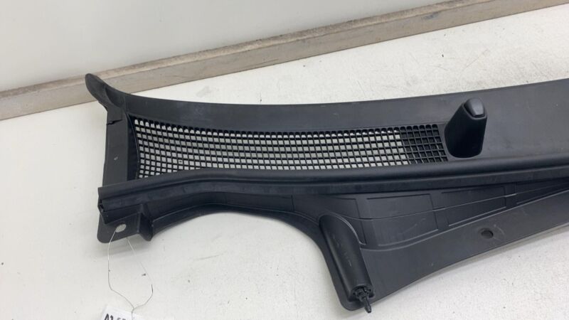 86150CY000 2022-2024 Kia EV6 Front Windshield Wiper Cowl & Nozzle Panel Vent Grille Cover