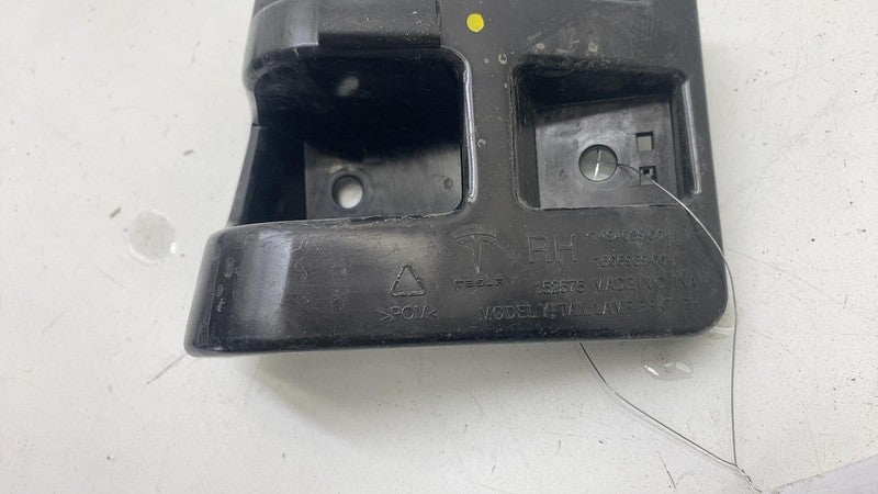 ⭕ 2020-2023 Tesla Model Y MY Passenger Taillight Tail Lamp Bracket Rig
