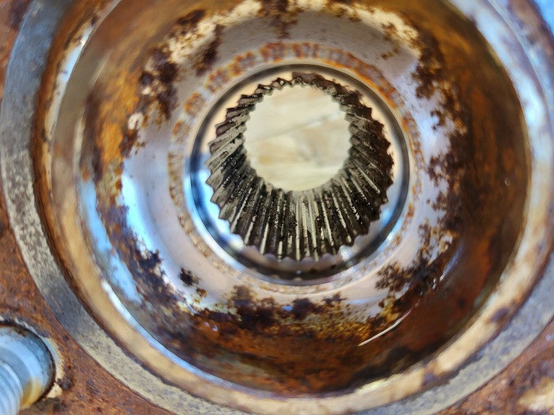 102741600D ⭕ 16-20 Model X MX Rear Right Side Spindle Knuckle w/ Hub & Shield 1027416-00-D