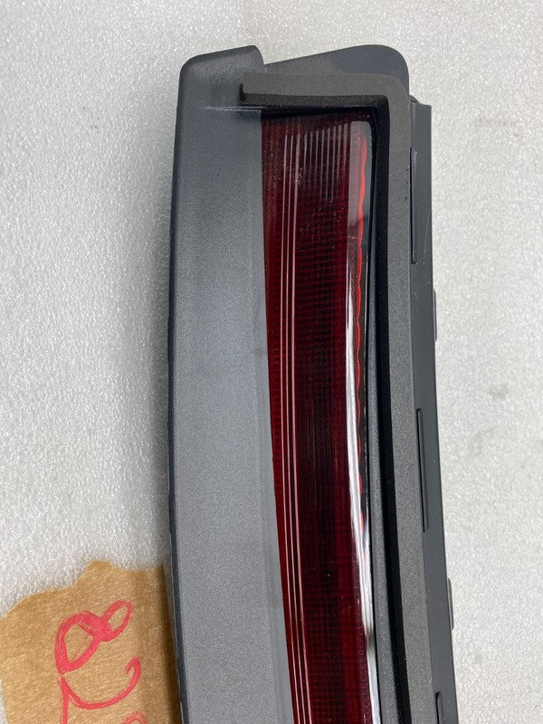 1077405 00 H ⭕ 17-23 Model 3 Rear Package Tray Lamp Inner 3rd Brake Stop Light 1077405-00-H