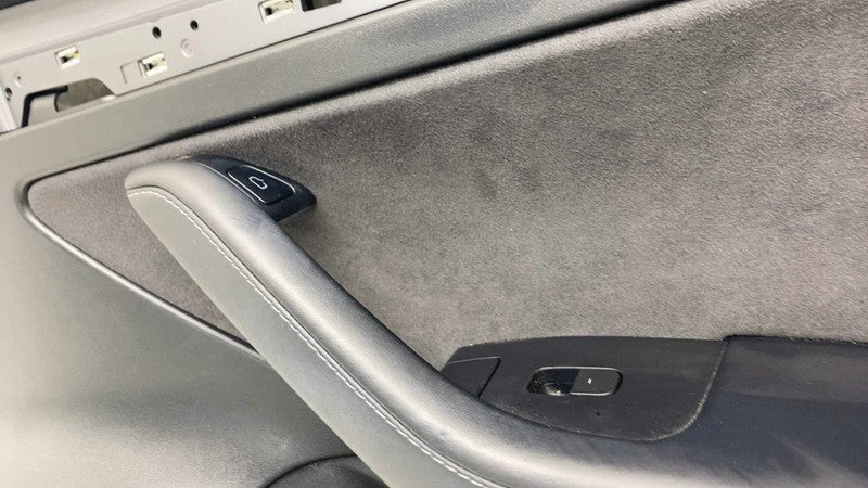 ⭕ 2021-2023 Tesla Model 3 Front Right Interior Door Panel Trim Card 15