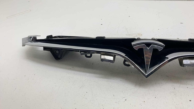 106247200F ⭕ 2016-2020 Tesla Model S MS Front Upper Grille T-badge Support Bar 1062472-00-F