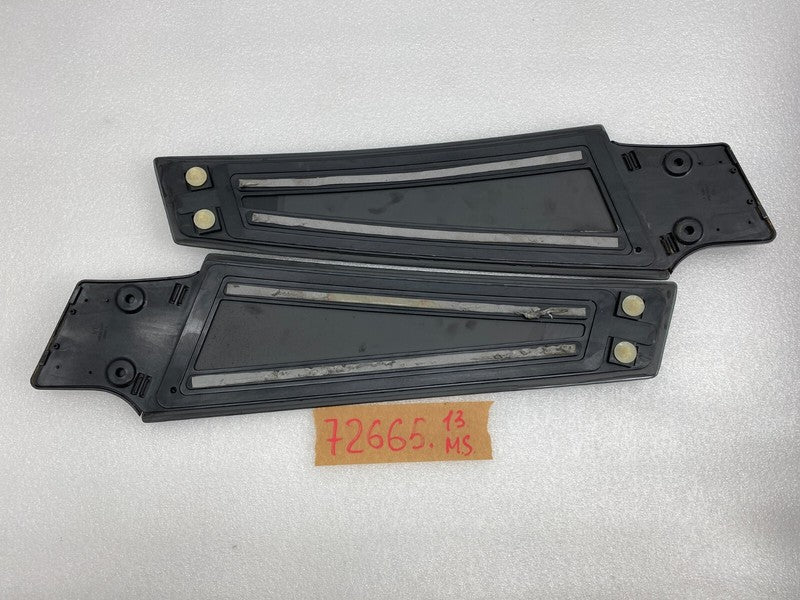 14942 ⭕ 12-15 Tesla Model S Left and Right Side B-Pillar Molding Applique Glass Trim