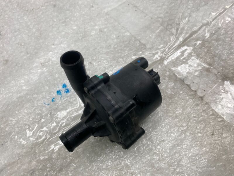 103534800F 2016-2020 Tesla Model S X Cooling System Auxiliary Water Coolant Pump FWD Assy