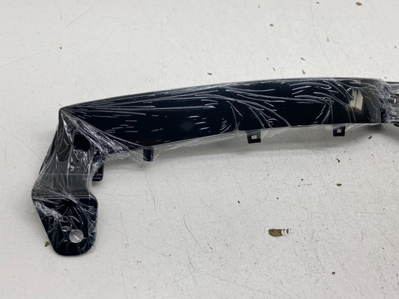 1611012 00 C ⭕ 21-25 Tesla Model S Front Bumper Upper Grille Trim V-Bar Insert 1611012-00-C