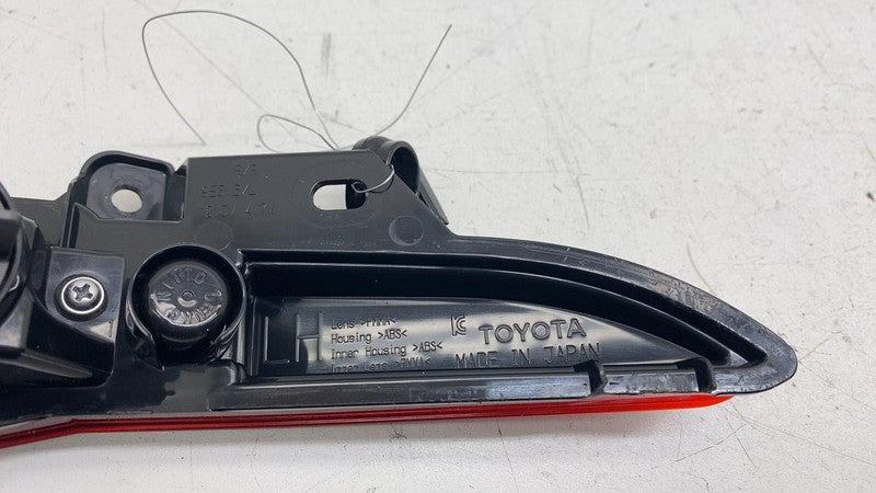 ⭕ 23-24 Toyota Prius Rear Left Bumper Back Up Light Reflector Lamp 816