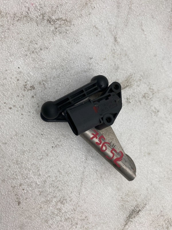 ⭕ 2016-2020 Tesla Model X Rear Driver Side Air Suspension Height Sensor Left OEM