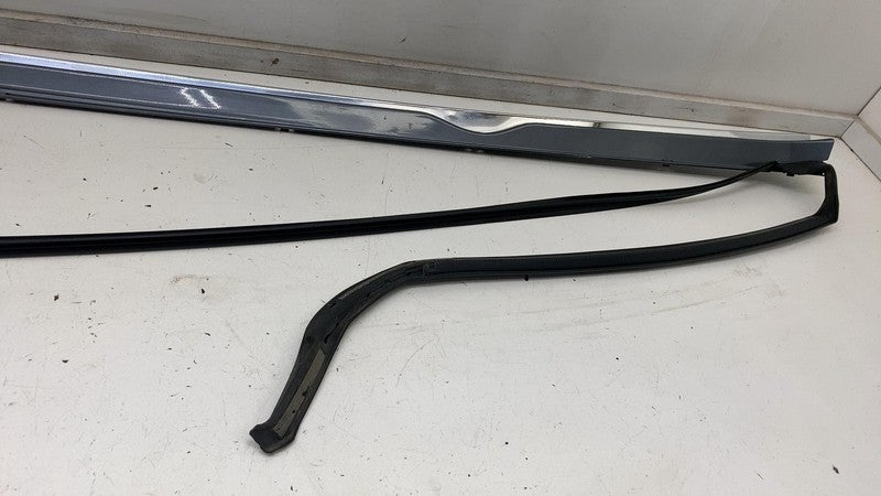 ⭕ 2012-2020 Tesla Model S Right Rocker Panel Scuff Plate Molding w/ Ru