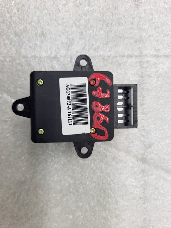AG130872 A ⭕ 12-20 Model S Front Left or Right Side Electric Seat Control Switch AG130872A