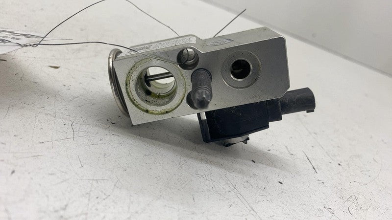 ⭕ 17-23 Model 3 TXV Air Conditioner Heater Core Valve Tube Sensor 1101