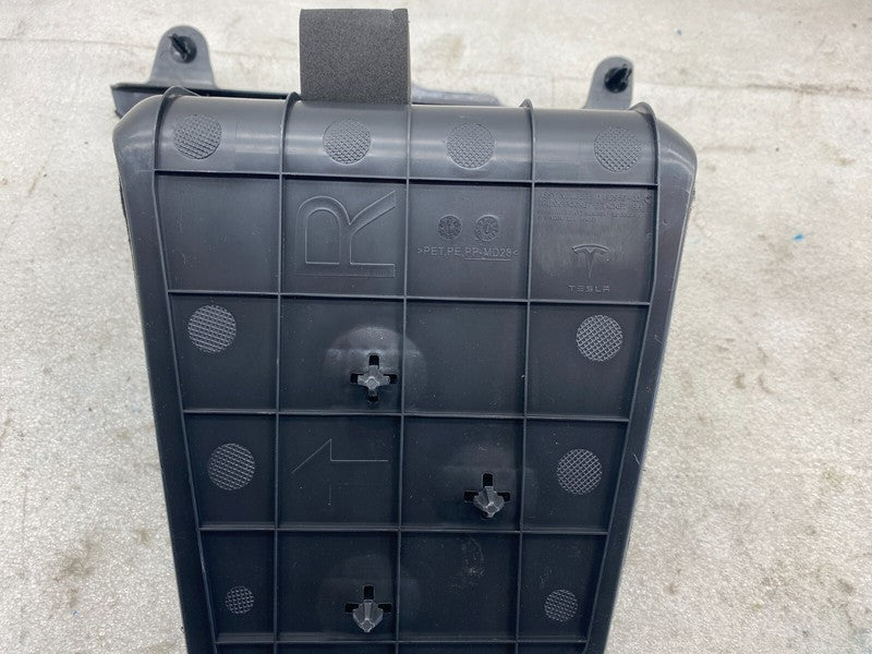 1492956 00 C ⭕ 20-24 Model Y Rear Passenger Side Trunk Pocket End Bracket Right 1492956-00-C