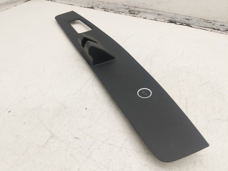 1037897 00 E ⭕16-20 Model X Liftgate Lower Trim Cover Molding with Switch Button 1037897-00-E