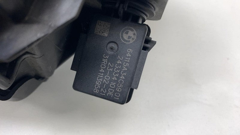 2018-2023 BMW 530e Sealing Air Intake Cover Cabin  w/ Temperature Sens