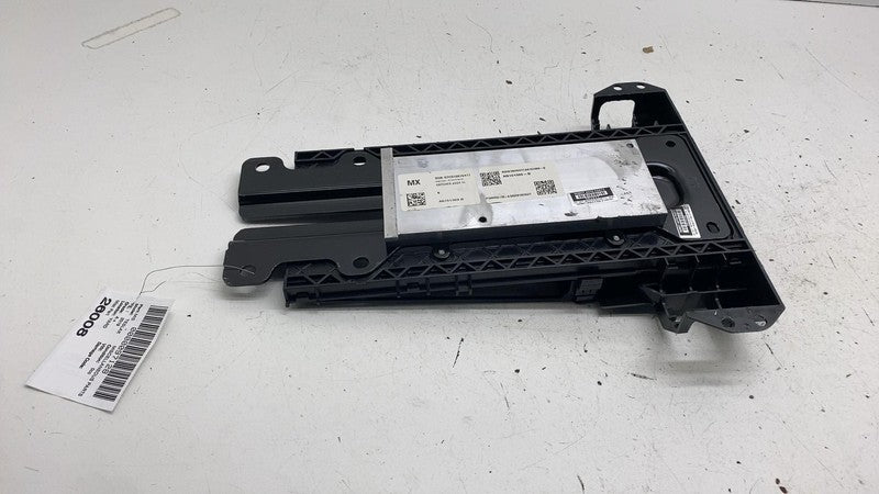 ⭕ 16-20 Model X Rear 2nd Row Middle Seat Floor Plate Catcher Module 10