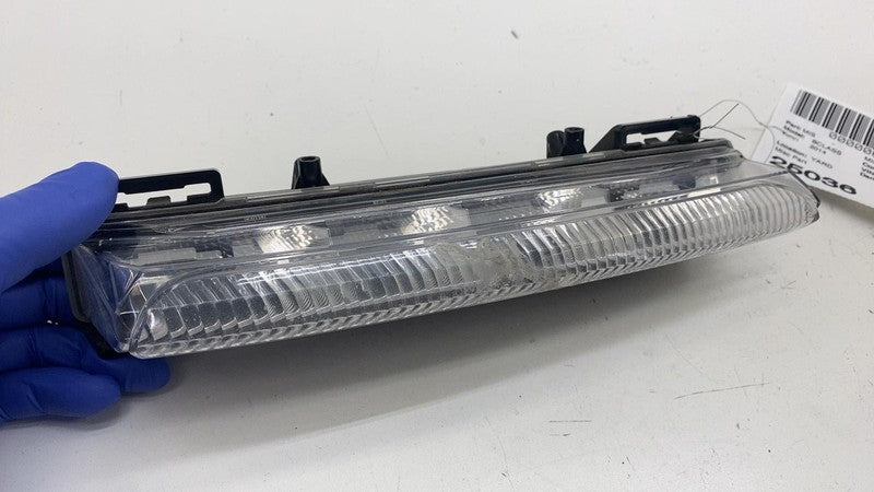 2049069200 ⭕ 14-15 Mercedes-Benz B Electric Drive Right Daytime Running Light A2049069200