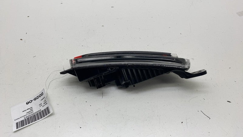 ⭕24 25 Model 3 Rear Right Lower Bumper Taillight Lamp LED Reflector 17