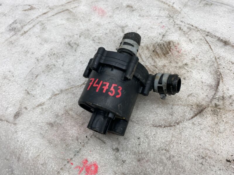2016-2020 Tesla Model S X Cooling System Auxiliary Water Coolant Pump FWD Assy