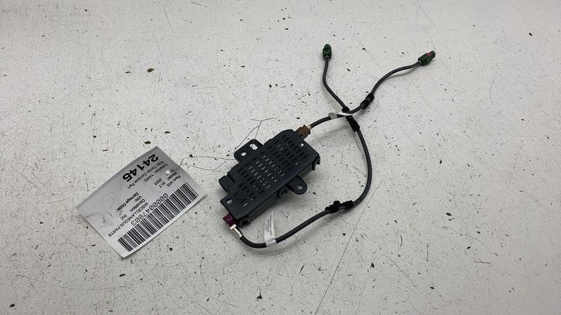 PT00029891 ⭕ 2022-2024 Rivian R1S R1T Center Console Antenna Amplifier Module PT00029891