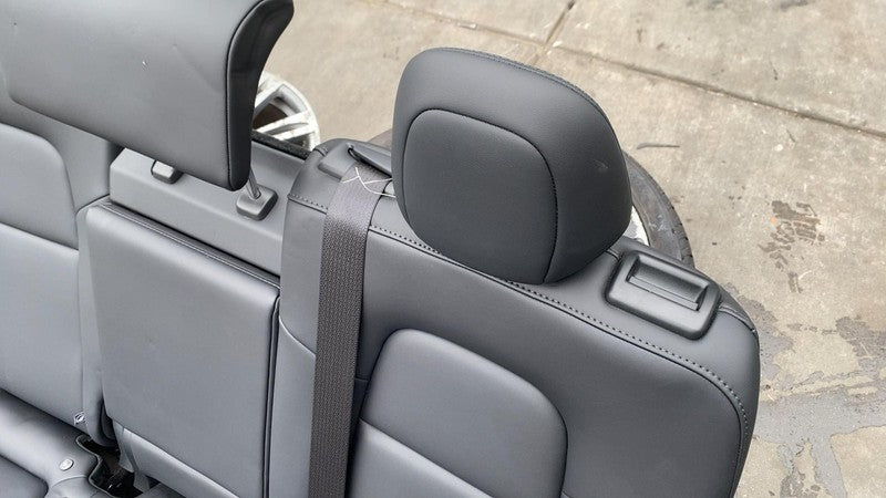 ⭕ 2020-2024 Tesla Model Y Rear Left & Right 2nd Row Seat Black (5 Seat