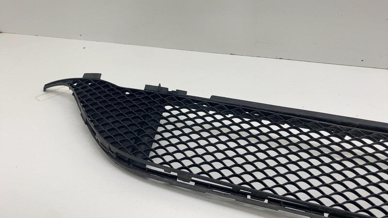 A2428850122 ⭕ 14-17 Mercedes B-Class Front Lower Center Bumper Air Vent Grille A2428850122