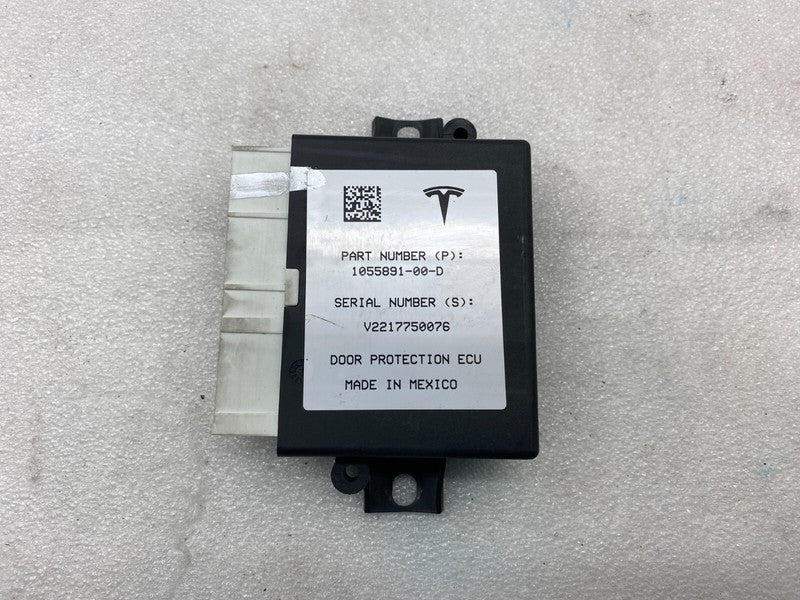 1055891 00 D ⭕16-23 Model X Falcon Door Controller Ultrasonic ECU Control Module 1055891-00-D