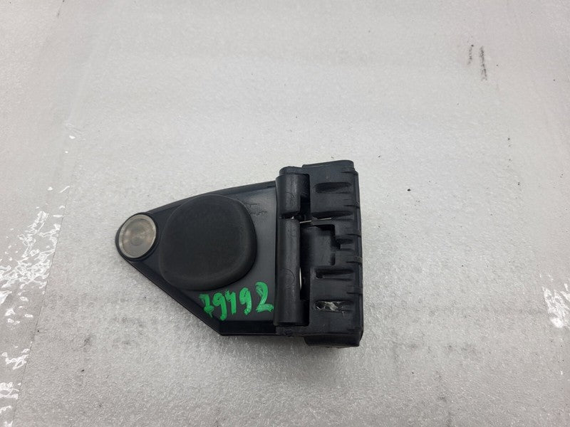 1007189 2012-2015 Tesla Model S MS Rear Left Tail Light Charge Port Cover Reflector LH