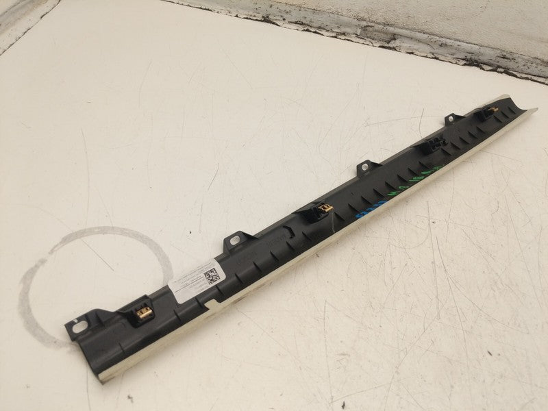 1051556 07 C ⭕ 16-20 Model X Rear Passenger Side Falcon Door Mid Gap Hider Right 1051556-07-C