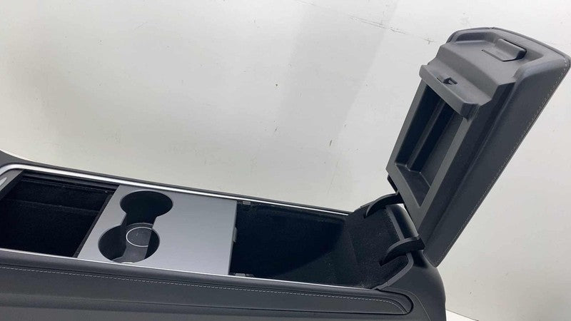 136306200F ⭕ 21-24 Model Y Front Center Console Armrest w/ Side Panels GEN 2 1617526-71-C