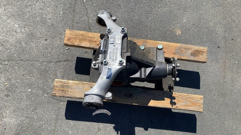 NE5539730 ⭕ 2006-2015 Mazda MX-5 Miata Rear Differential Carrier w/ Bracket 6-Speed Auto
