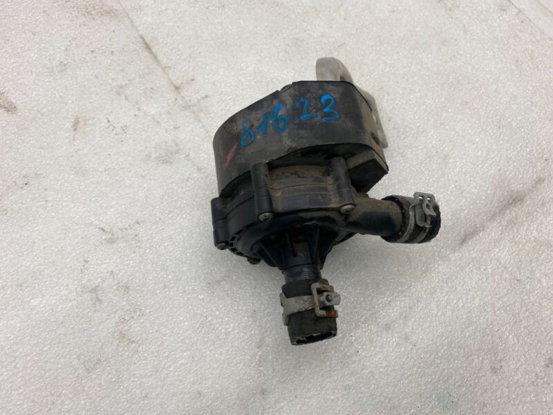 1027549 00 D 2016-2020 Tesla Model X MX Cooling System Auxiliary Coolant Water Pump Assembly