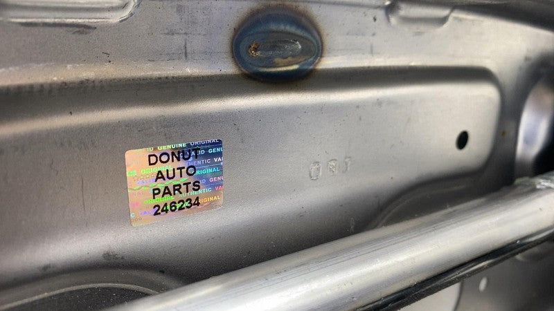 ⭕ 2025 Rivian R1S Front Left Side Seat Lower Cushion w/ Track Frame Assembly LH