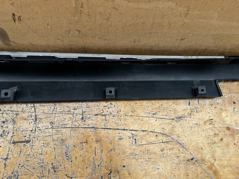 600587400J ⭕ 2012-2020 Tesla Model S Skirt Rocker Molding Sill Panel Left OEM 6005874-00-J