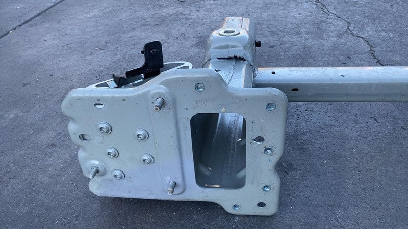 PT00780851J ⭕ 2025 Rivian R1S Front Left & Right Horn Apron Rail Structural Cutout Assembly