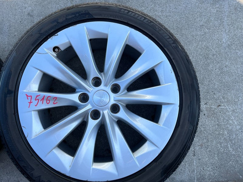 1059337 00 A ⭕16-20 Model S Wheel Rim 19" inch 19x8.0+40MM w/ Tire 245/45 R19 x2 1059337-00-A
