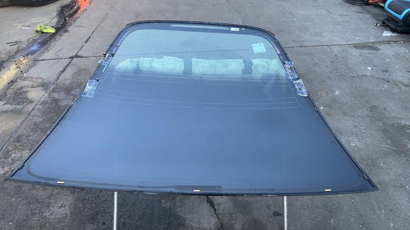 ⭕ 21-23 Model 3 M3 Rear Trunk Panoramic Backlite Glass Back Section 14