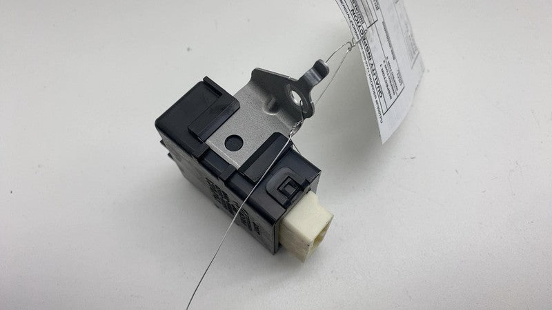 8594010060 ⭕ 2018-2019 Toyota C-HR Limited Windshield Wiper Relay Unit 85940-10060