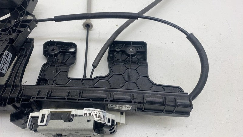 68569697AA ⭕ 2019-2025 Ram 1500 Rear Right Exterior Door Handle Outer w/ Actuator RH White