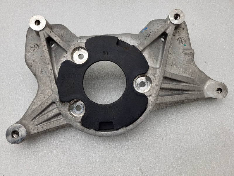104437600D ⭕ 2017-2023 Tesla Model 3 M3 Front Right Upper Strut Mount Bracket 1044376-00-D