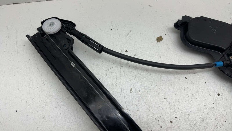 ⭕ 24-26 Model 3 Front Right Door Window Glass Regulator & Motor RH 192