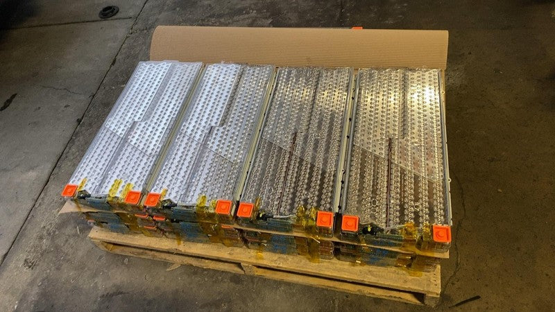 1028691 20 B 2012-2015 Tesla Model S MS Battery Module Pack (14p) 60kWh (Read Description)