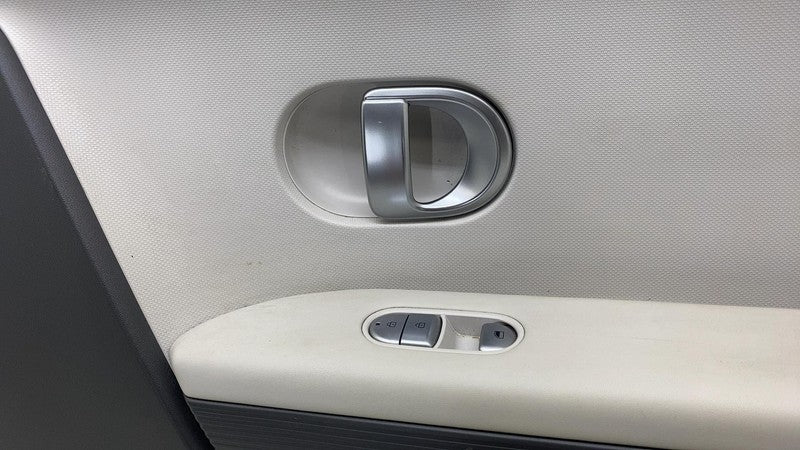 ⭕ 2022 2023 Hyundai Ioniq 5 Front Passenger Side Door Panel Trim Card Right Gray