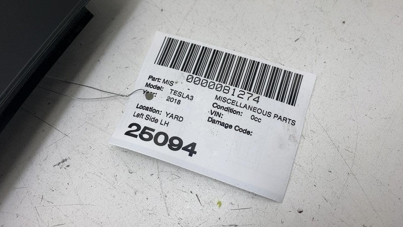 1100441-00-C ⭕17-23 Model 3 Right B-Pillar Applique Glass Trim Molding w/ Camera 1100441-00-C