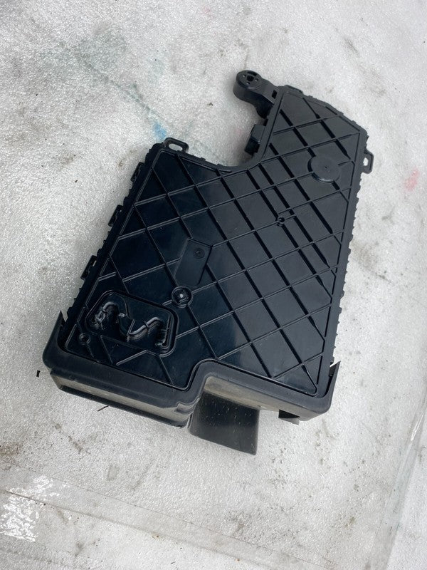 107867300K ⭕ 17-23 Tesla Model 3 Front Left Low Voltage Body Control Module LH 1078673-00-K