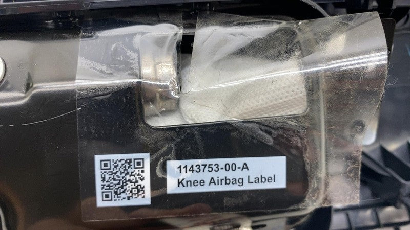 ⭕ 2025-2026 Tesla Model Y Juniper Right Passenger Side Knee Airbag 107