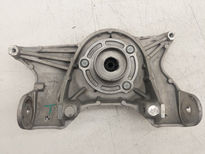 ⭕ 17-23 Model 3 Y Front Driver Side Upper Strut Mount Bracket Left 104