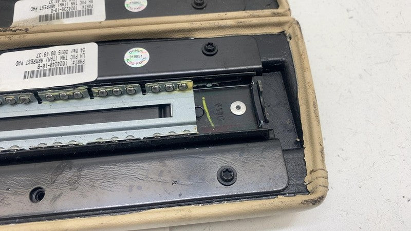 ⭕12-15 Model S Left & Right Center Console Armrest Pad 1024240-10-B/10