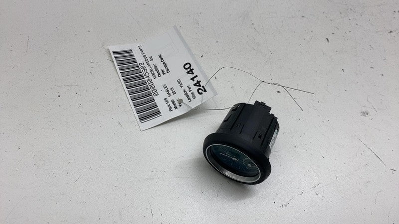 ⭕ 2017-2020 Maserati Levante Dash Instrument Panel Center Analog Clock