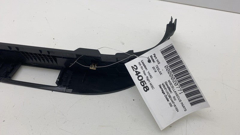 ⭕ 16-20 Tesla Model X Rear Left Racetrack Plastic Sill Trim Panel 1105