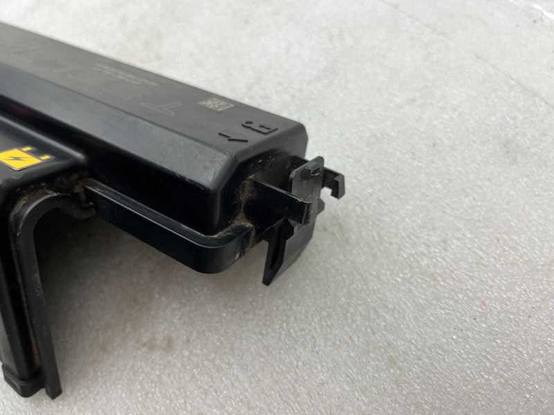 1034406 00 C ⭕16-20 Tesla Model S Front Trunk Engine Bay Under Hood Fuse Box 12V 1034406-00-C