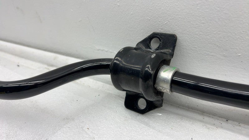 ⭕2021-2024 Jeep Wrangler Front Anti-Roll Stabilizer Sway Bar 2.0 Assy 
